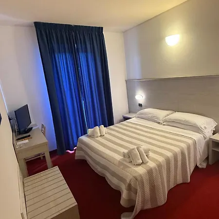 Hotell Berenice 3*